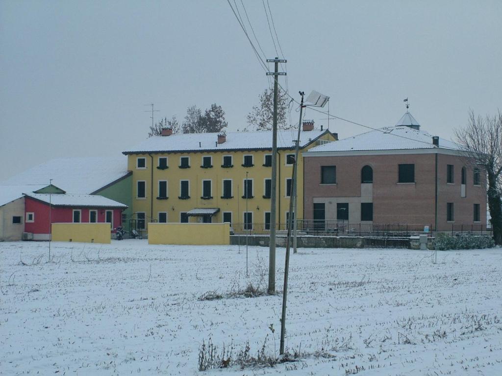 Bb Mambrotta Guest House San Martino Buon Albergo Exterior photo
